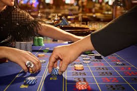 funlotre login Colok Bebas odds table comparing payout rates for 2D 3D and 4D formats